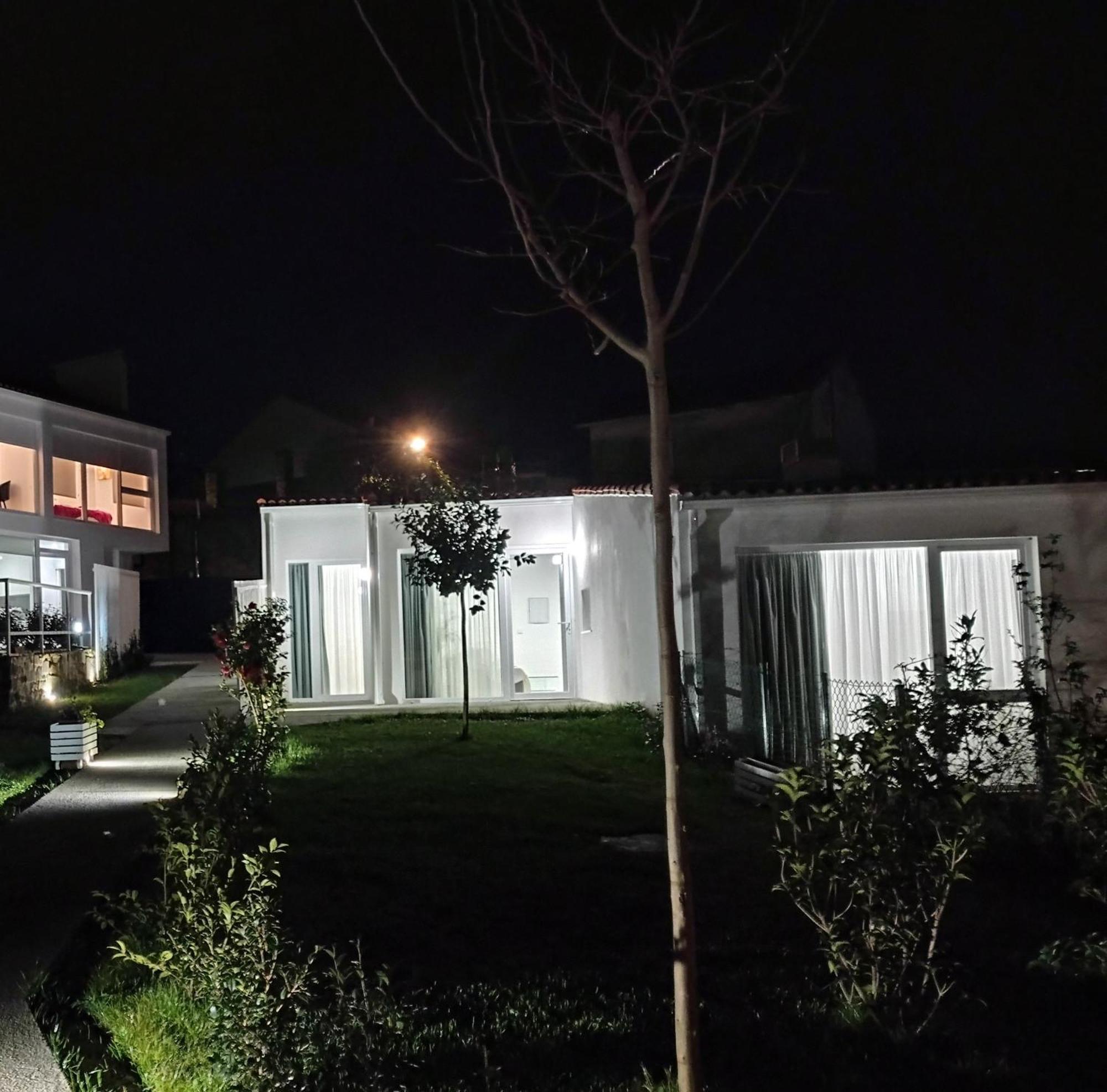 Casas Turisticas Lar Jardin - Parking Privado Santiago de Compostela Eksteriør billede