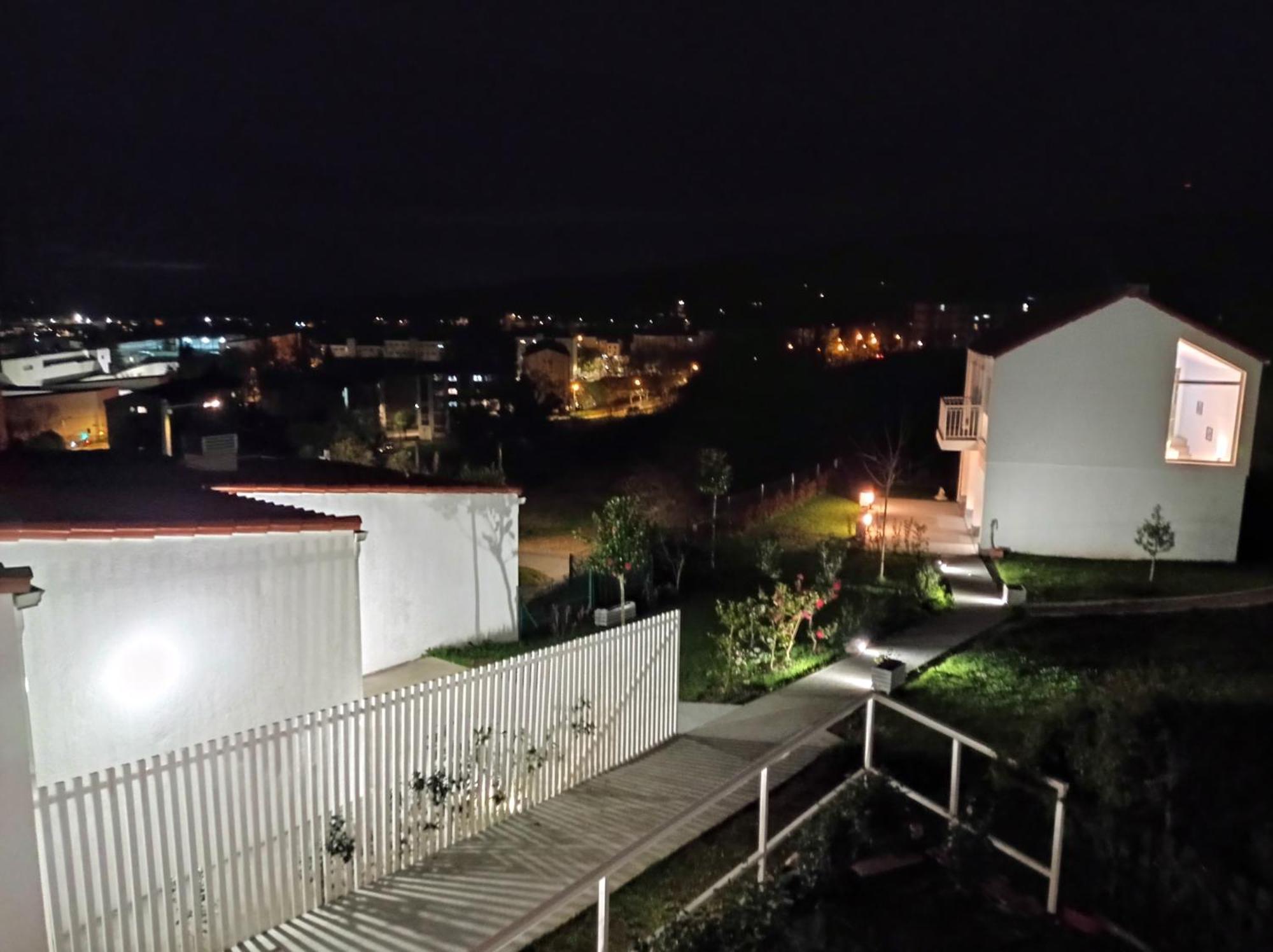 Casas Turisticas Lar Jardin - Parking Privado Santiago de Compostela Eksteriør billede