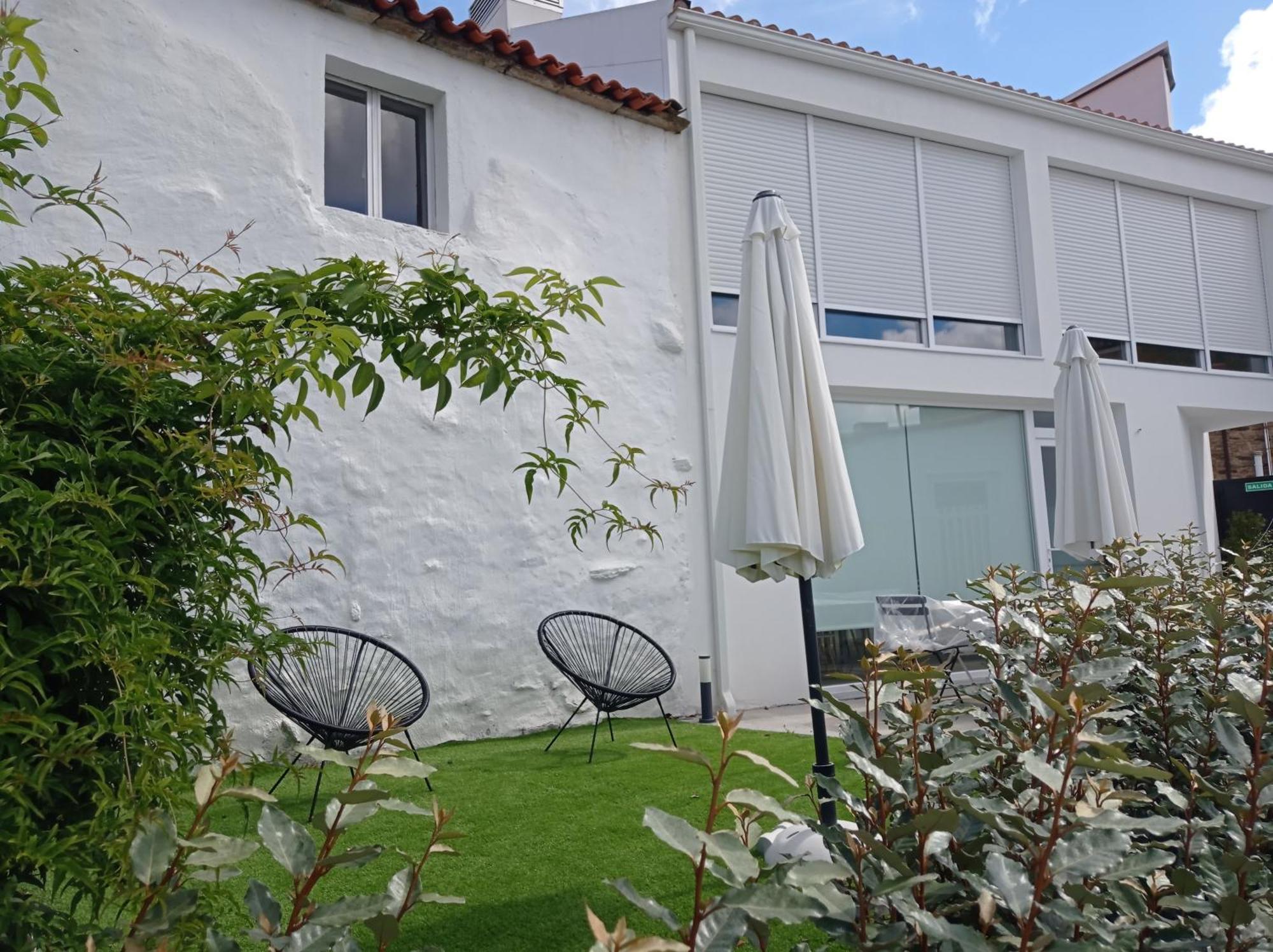 Casas Turisticas Lar Jardin - Parking Privado Santiago de Compostela Eksteriør billede