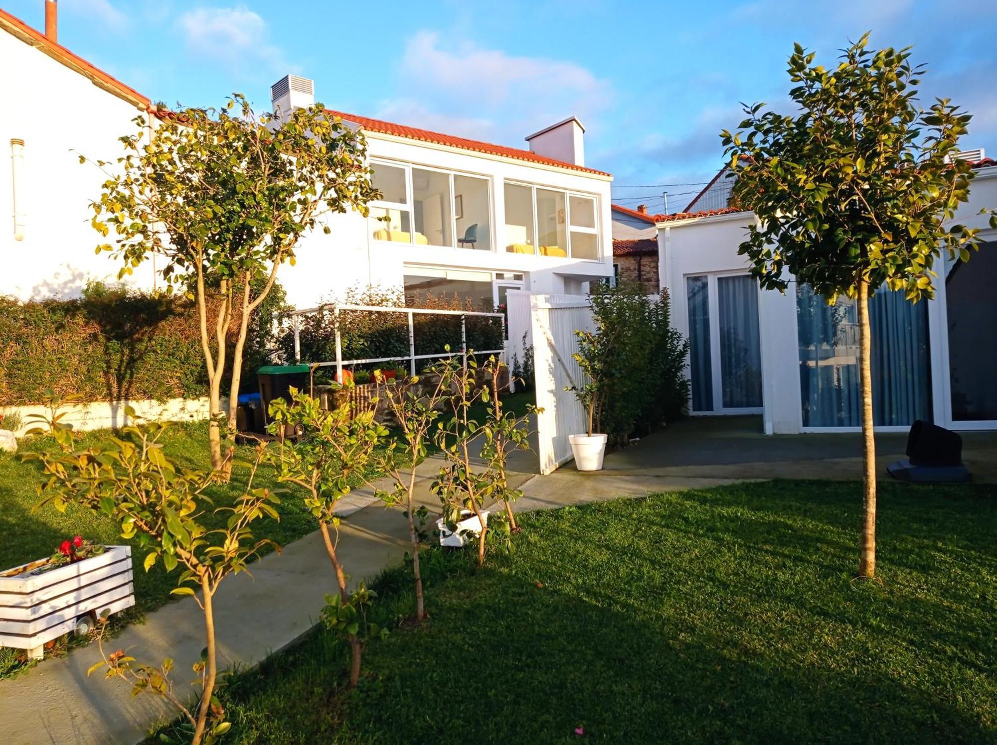 Casas Turisticas Lar Jardin - Parking Privado Santiago de Compostela Værelse billede