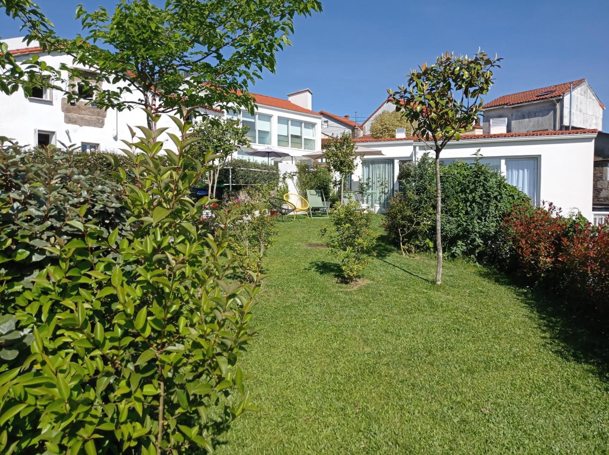 Casas Turisticas Lar Jardin - Parking Privado Santiago de Compostela Eksteriør billede
